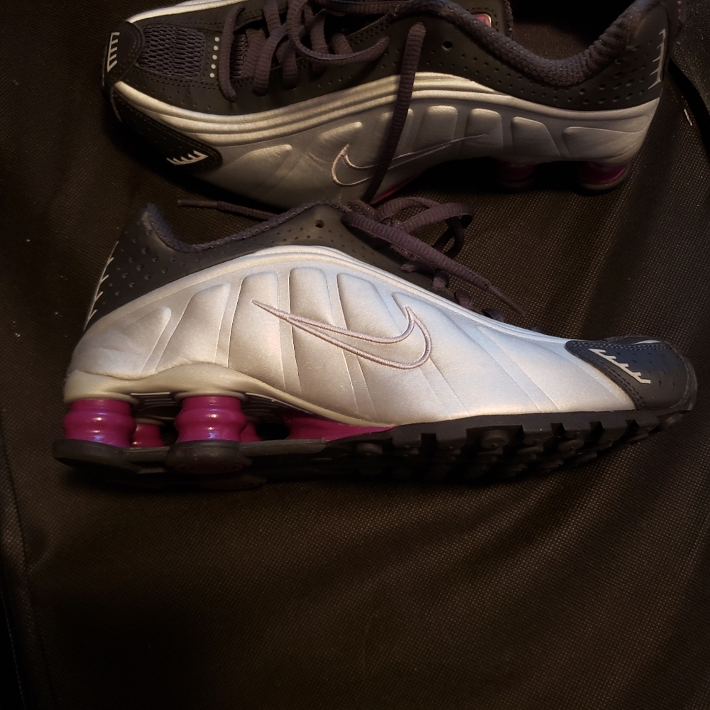 Nike shox